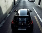 découvrez les nombreux avantages d'installer une caméra de recul sur votre peugeot 208 ii pour améliorer la sécurité, faciliter le stationnement et protéger votre véhicule.